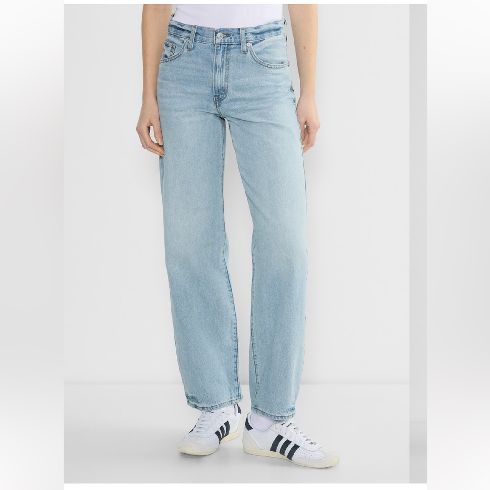 Levi's Baggy Dad Jean • PICK SIDES